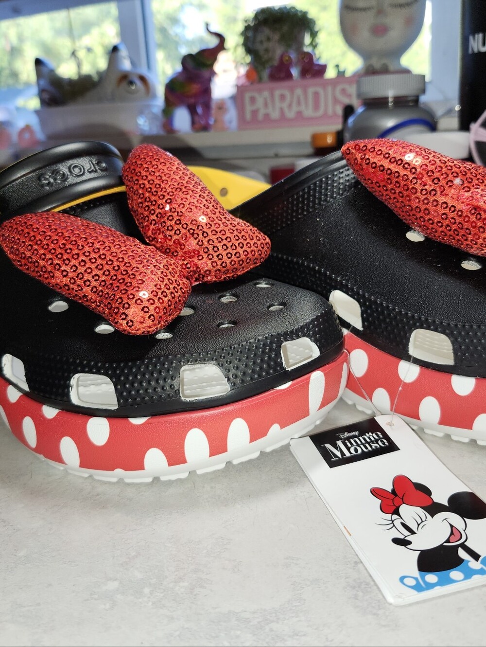Crocs X Disney's  Minnie Mouse Red/ Black Clogs. W Sz 9 NWT!
